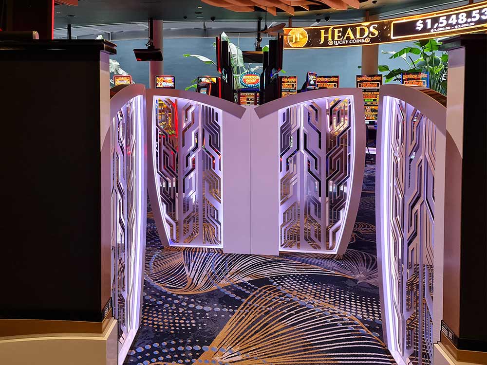 privacy screen and custom joinery for gaming venue sydney